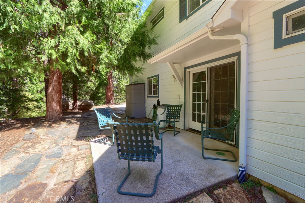 7179 Snyder Ridge Rd, Mariposa, CA 95338