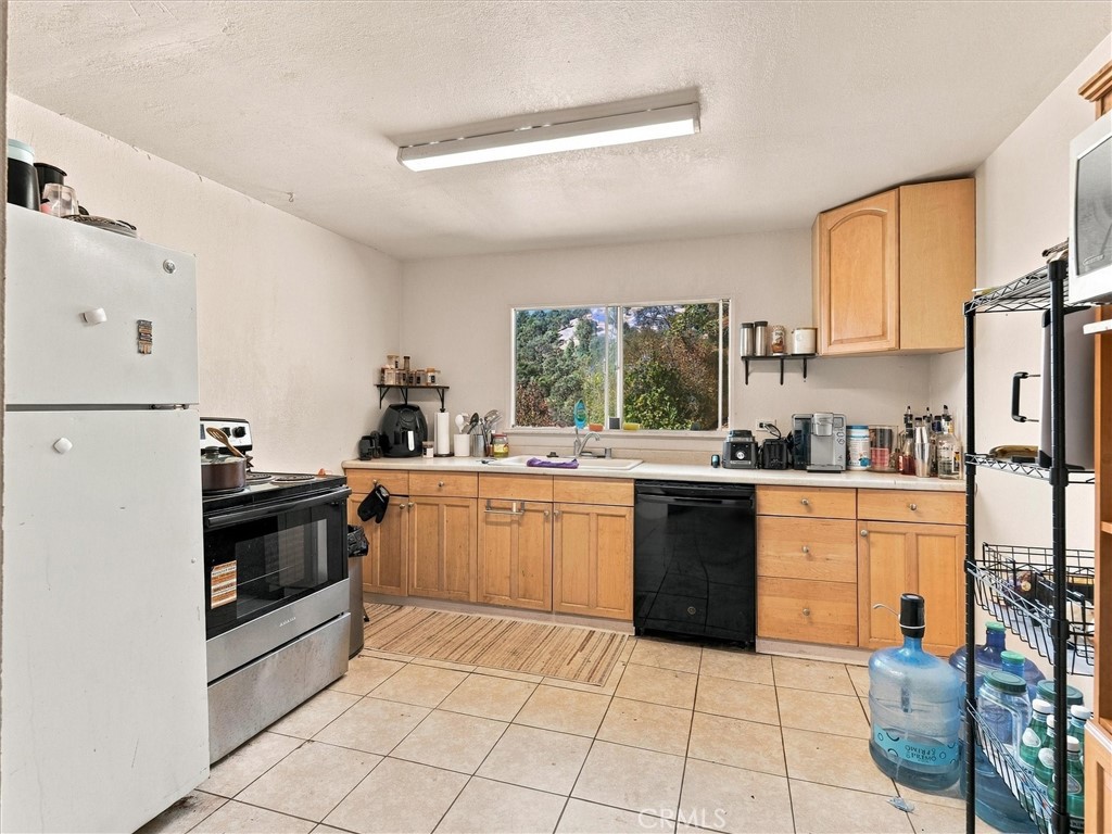 4477 S State Highway 49, Mariposa, CA 95338