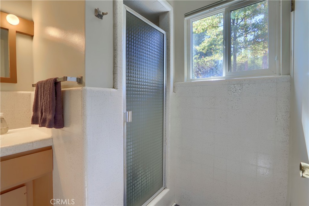 5547 Sherlock, Midpines, CA 95345
