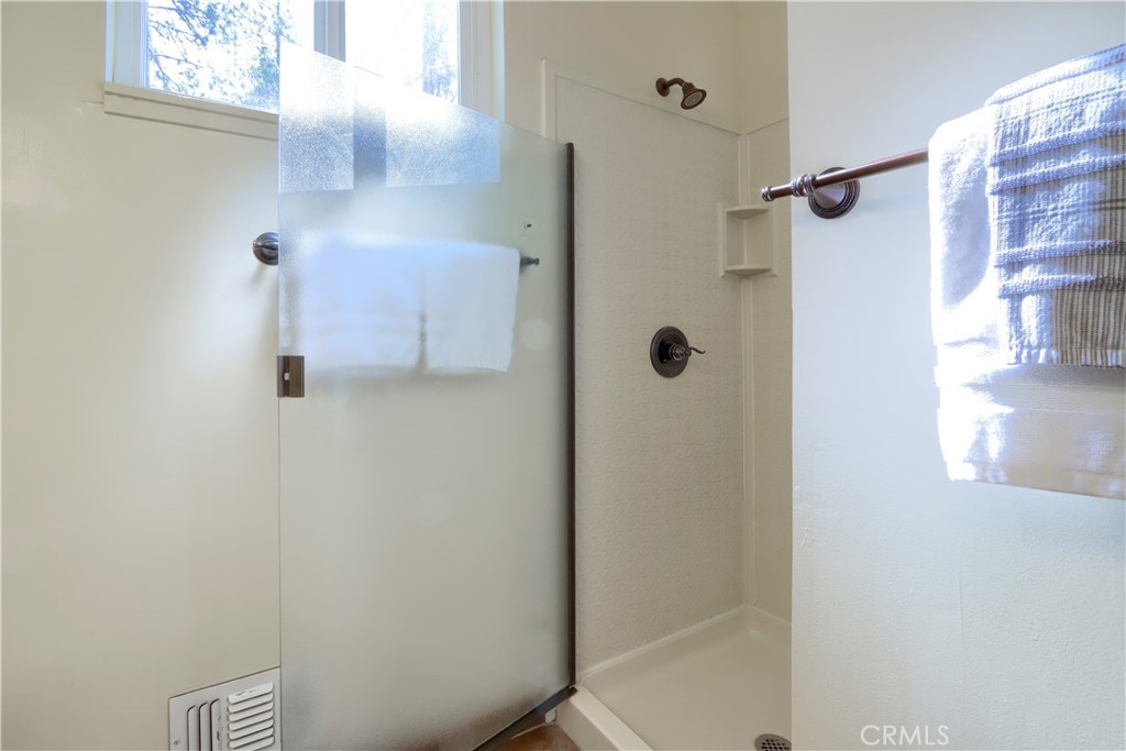 5547 Sherlock, Midpines, CA 95345
