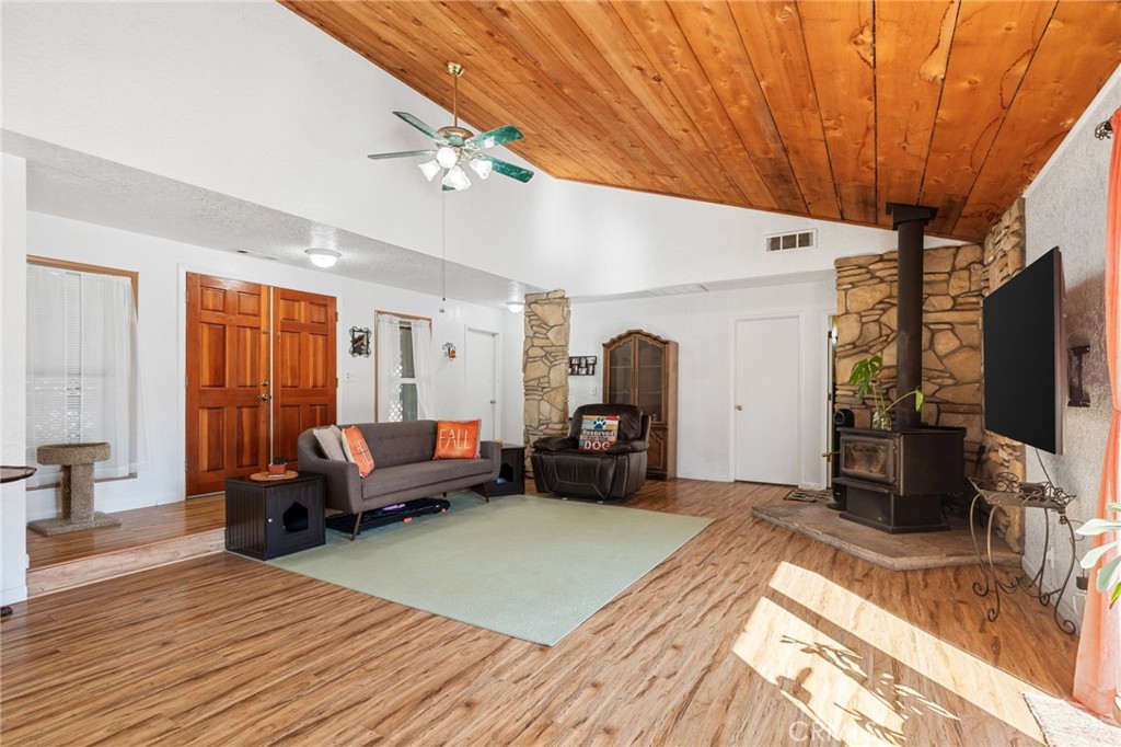 5150 Cole Rd, Mariposa, CA 95338