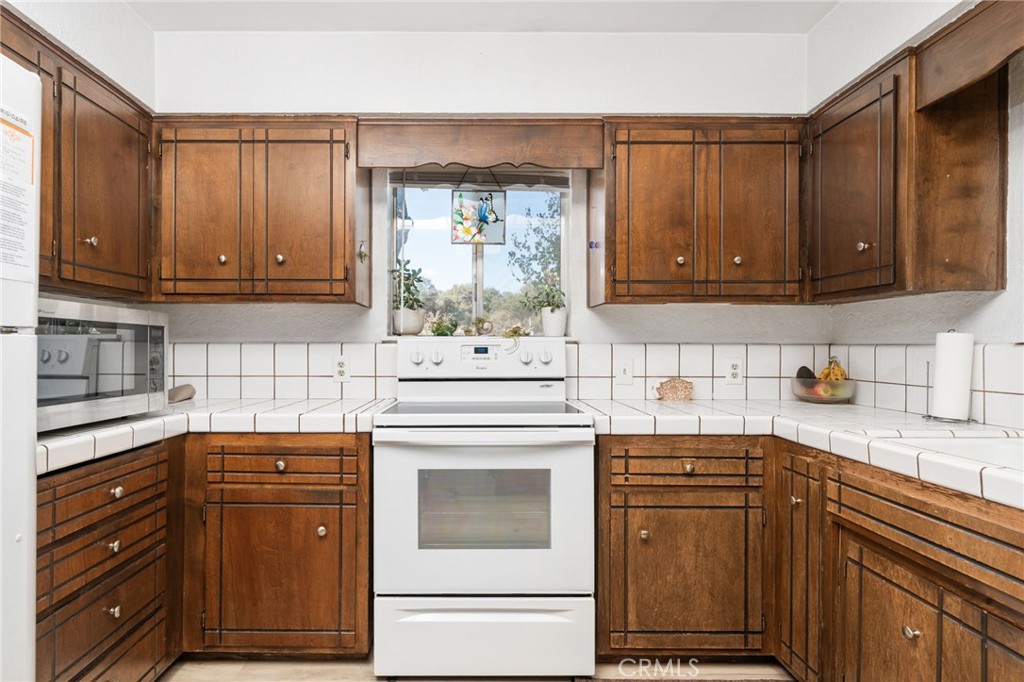 5150 Cole Rd, Mariposa, CA 95338