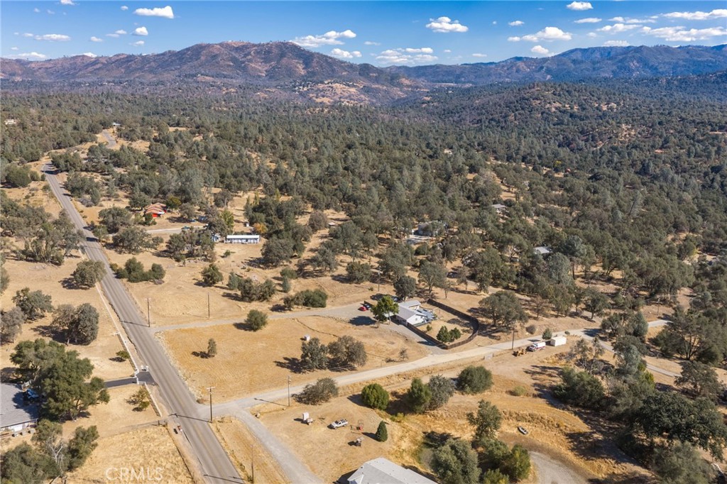 5150 Cole Rd, Mariposa, CA 95338