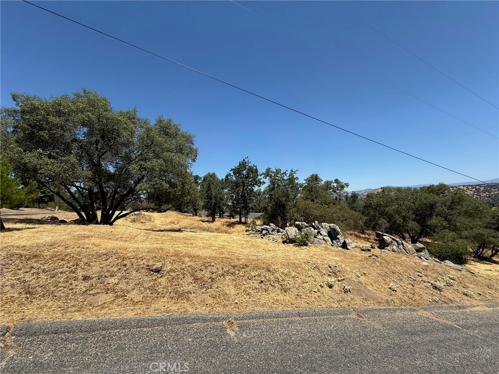 1 Wild Horse Way, Coarsegold, CA 93614