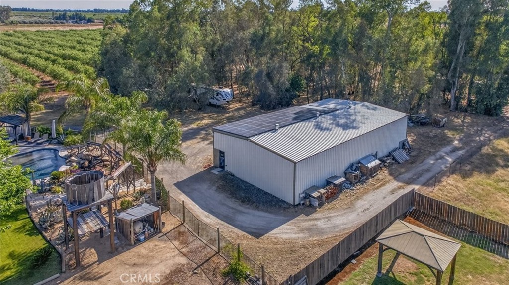 5325 N Greenwood Dr, Clovis, CA 93619