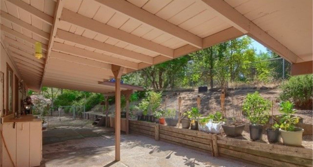 45412 N Oakview Dr, Oakhurst, CA 93644