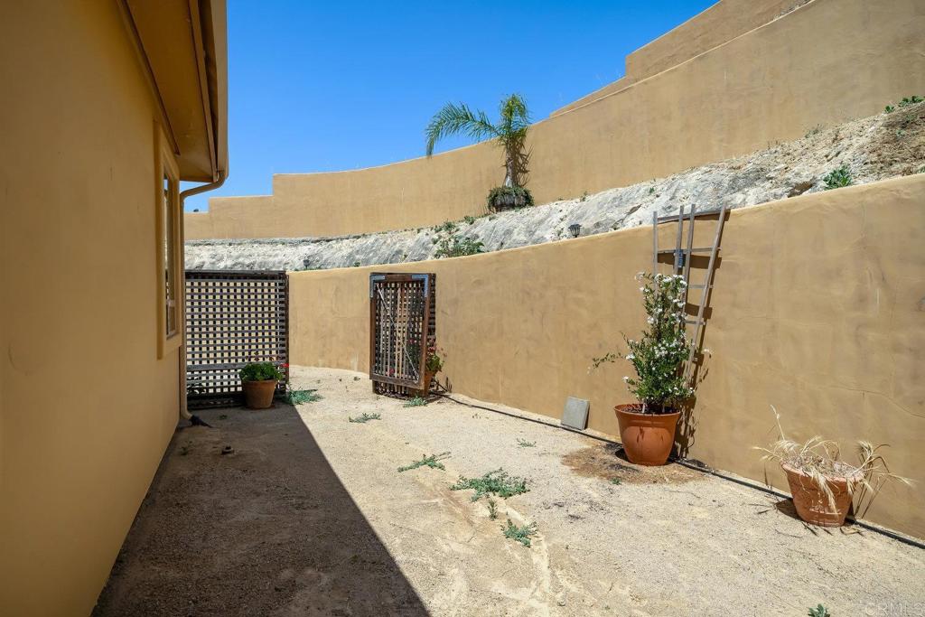 9805 steelhead rd, Paso Robles, CA 93446