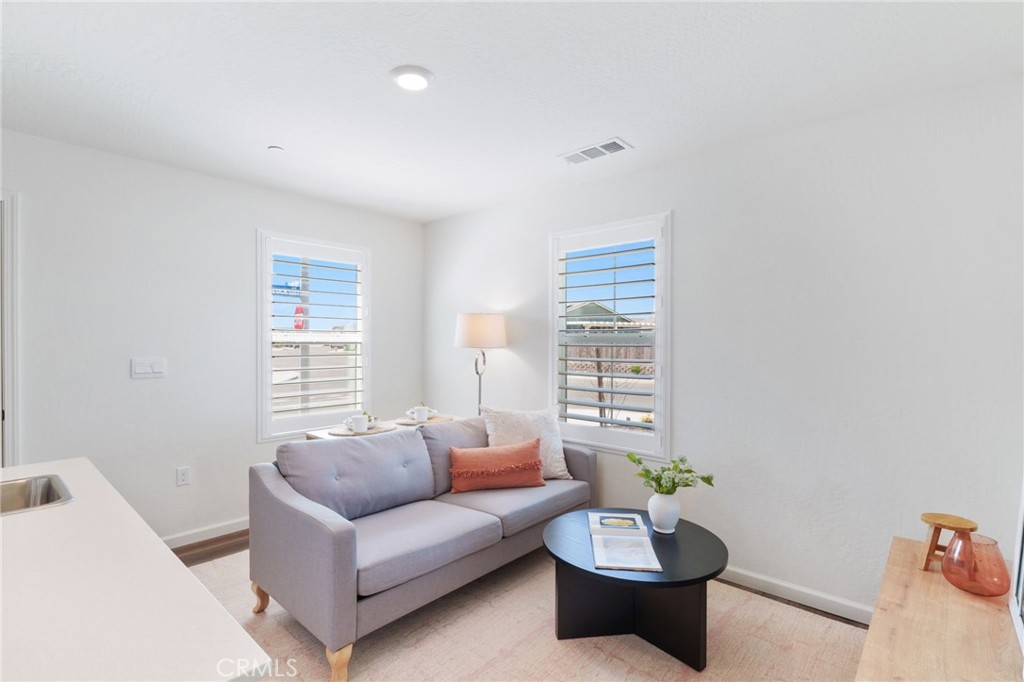 1098 Stonebridge, Tulare, CA 93274