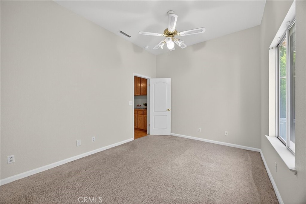2554 Twain AVE, Clovis, CA 93611