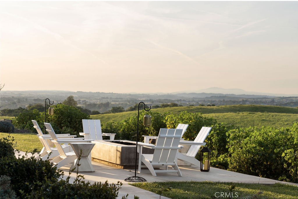 35 Wellsona Rd, Paso Robles, CA 93446