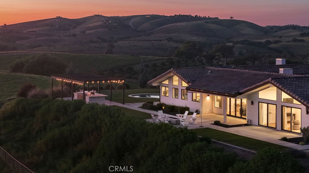 35 Wellsona Rd, Paso Robles, CA 93446