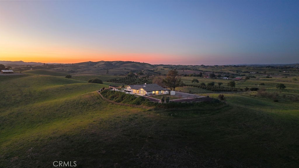 35 Wellsona Rd, Paso Robles, CA 93446