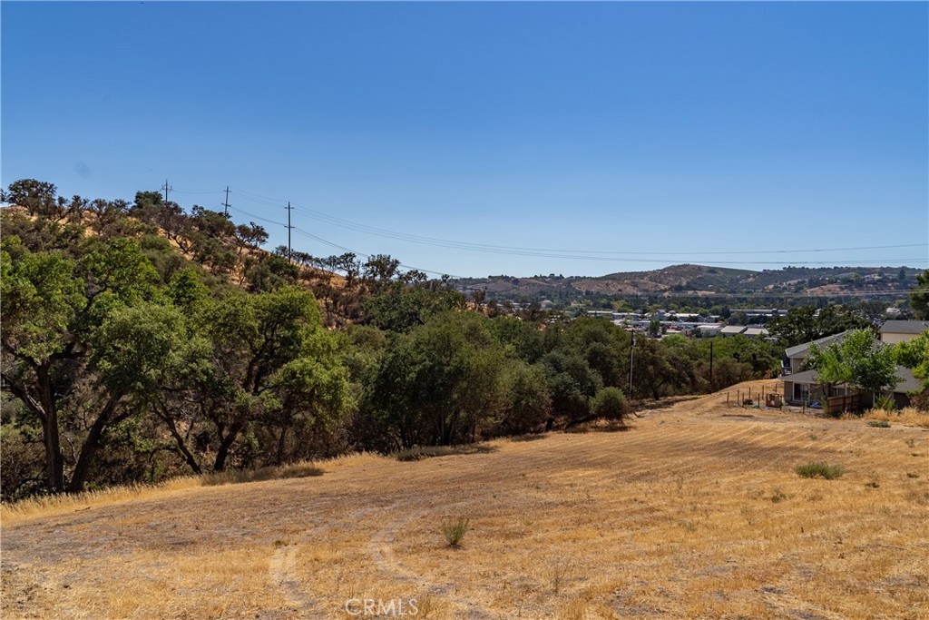 420 Creston Rd, Paso Robles, CA 93446