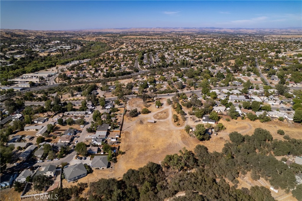 420 Creston Rd, Paso Robles, CA 93446