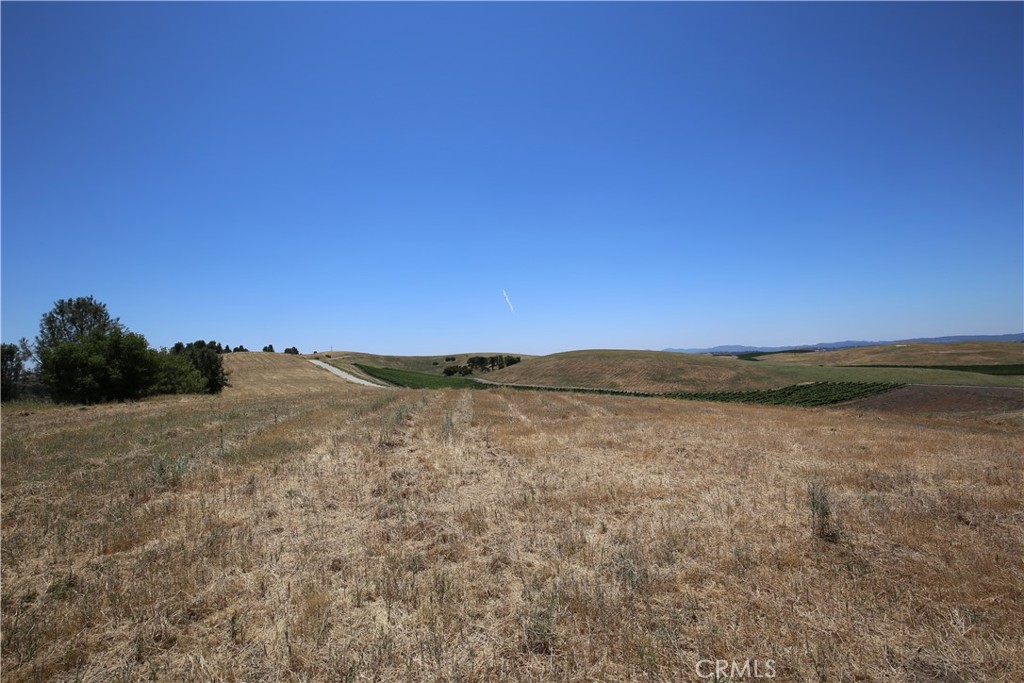 14 Rita Street, Paso Robles, CA 93446