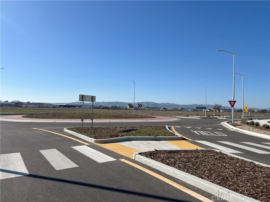 0 Wisteria Ln Lot 1, Paso Robles, CA 93446