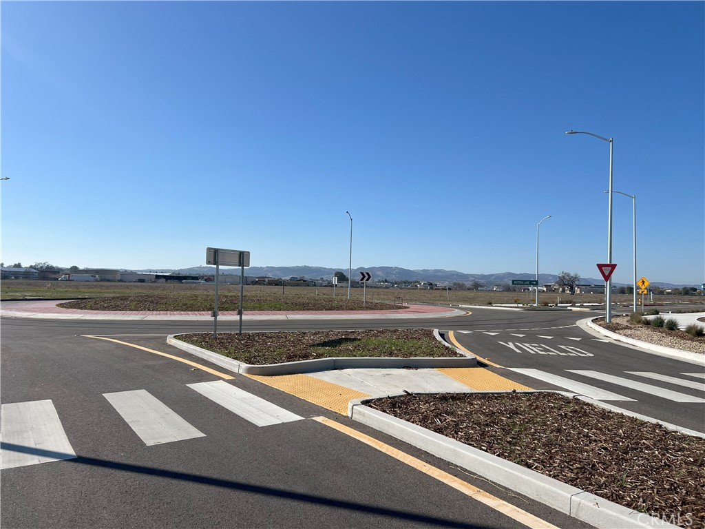 0 Wisteria Ln Lot 2, Paso Robles, CA 93446