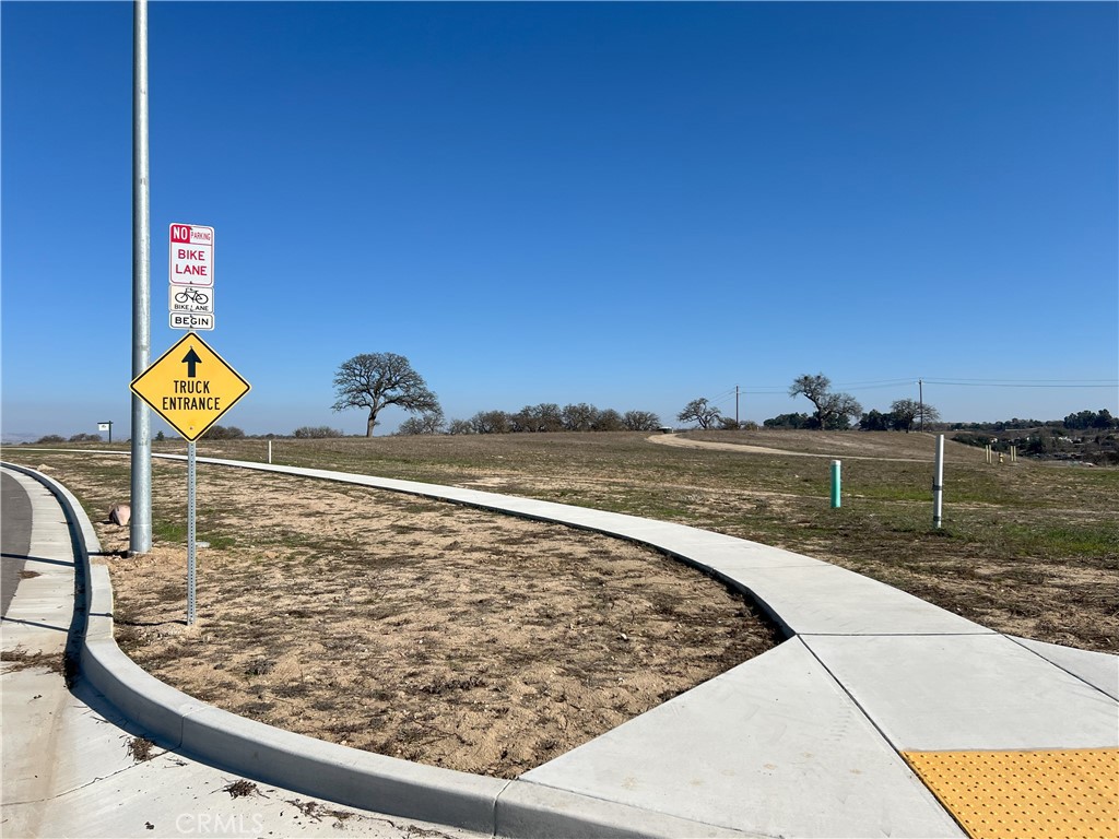 0 Wisteria Ln Lot 3, Paso Robles, CA 93446