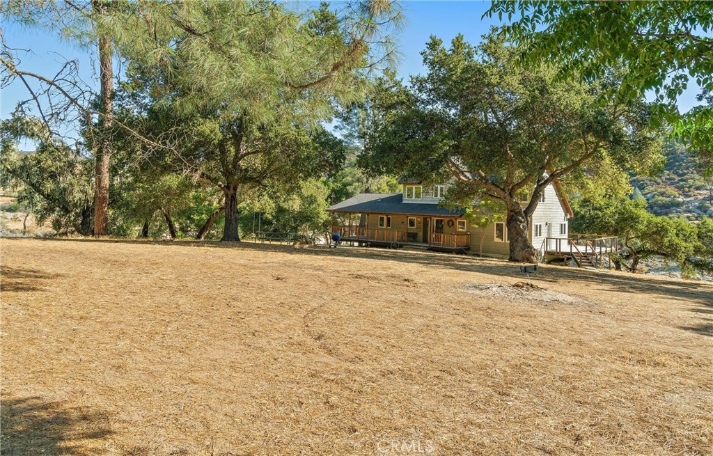 3170 Heron Ln, Paso Robles, CA 93446