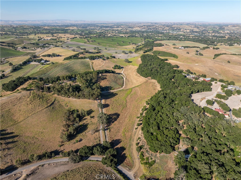 115 Booker Rd, Templeton, CA 93465