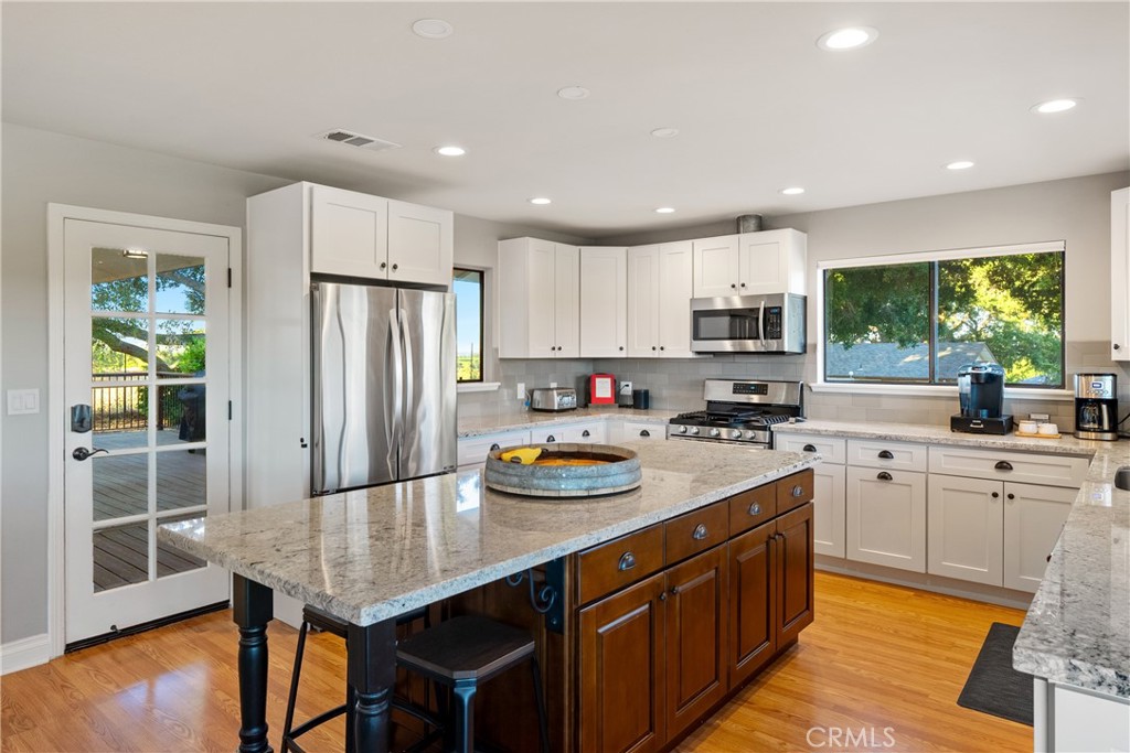 115 Booker Rd, Templeton, CA 93465