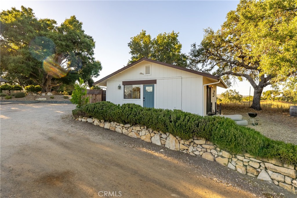 115 Booker Rd, Templeton, CA 93465
