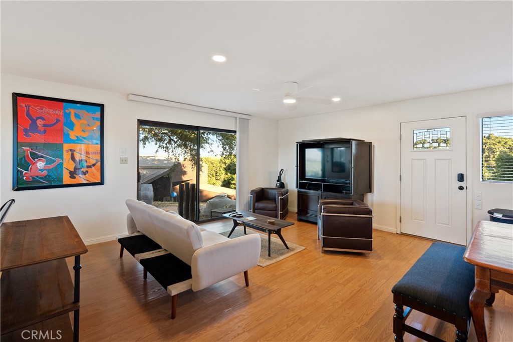 115 Booker Rd, Templeton, CA 93465