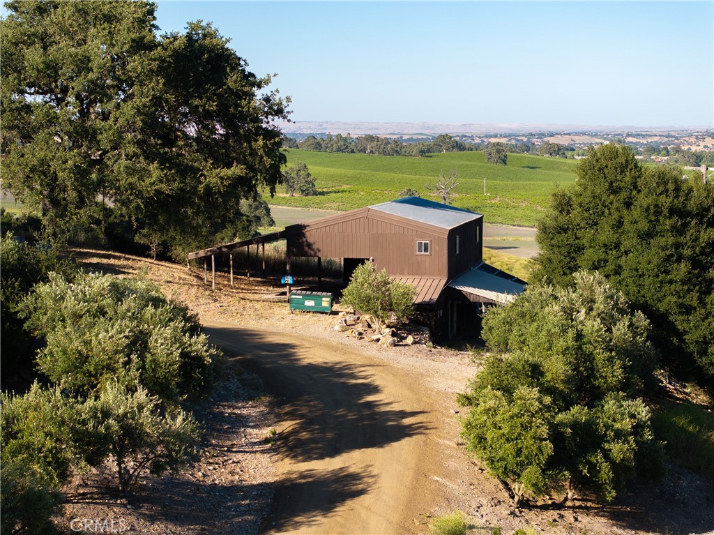 115 Booker Rd, Templeton, CA 93465