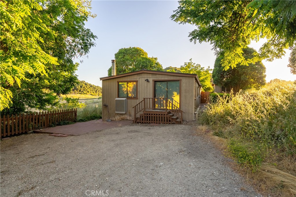 115 Booker Rd, Templeton, CA 93465