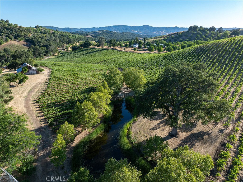 9480 Chimney Rock Rd, Paso Robles, CA 93446