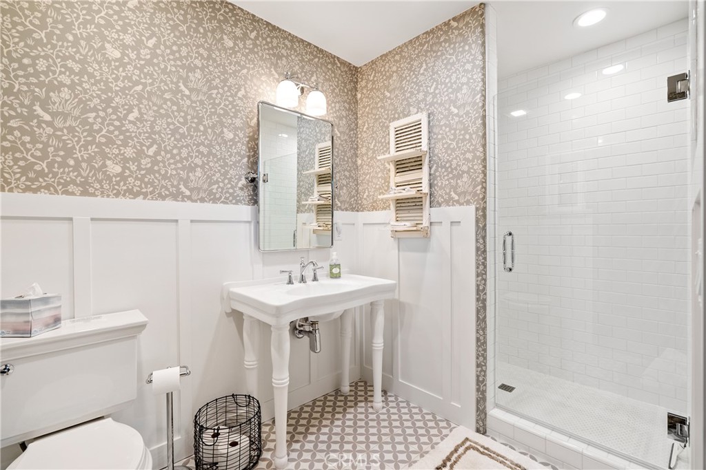 9480 Chimney Rock Rd, Paso Robles, CA 93446