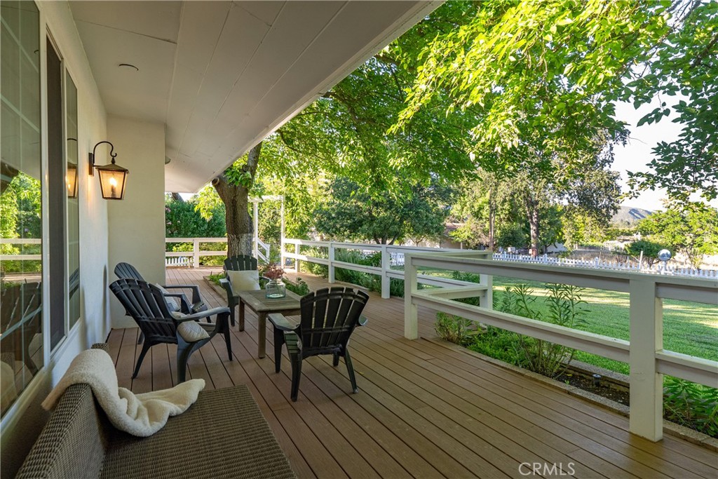 9480 Chimney Rock Rd, Paso Robles, CA 93446