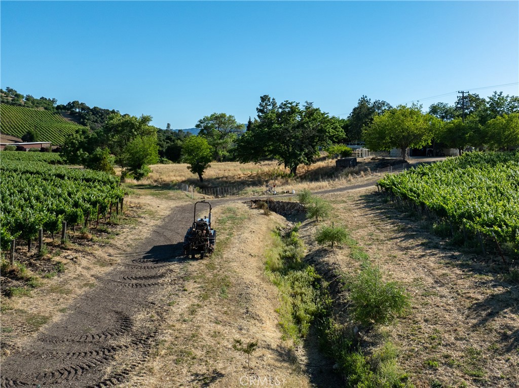 9480 Chimney Rock Rd, Paso Robles, CA 93446