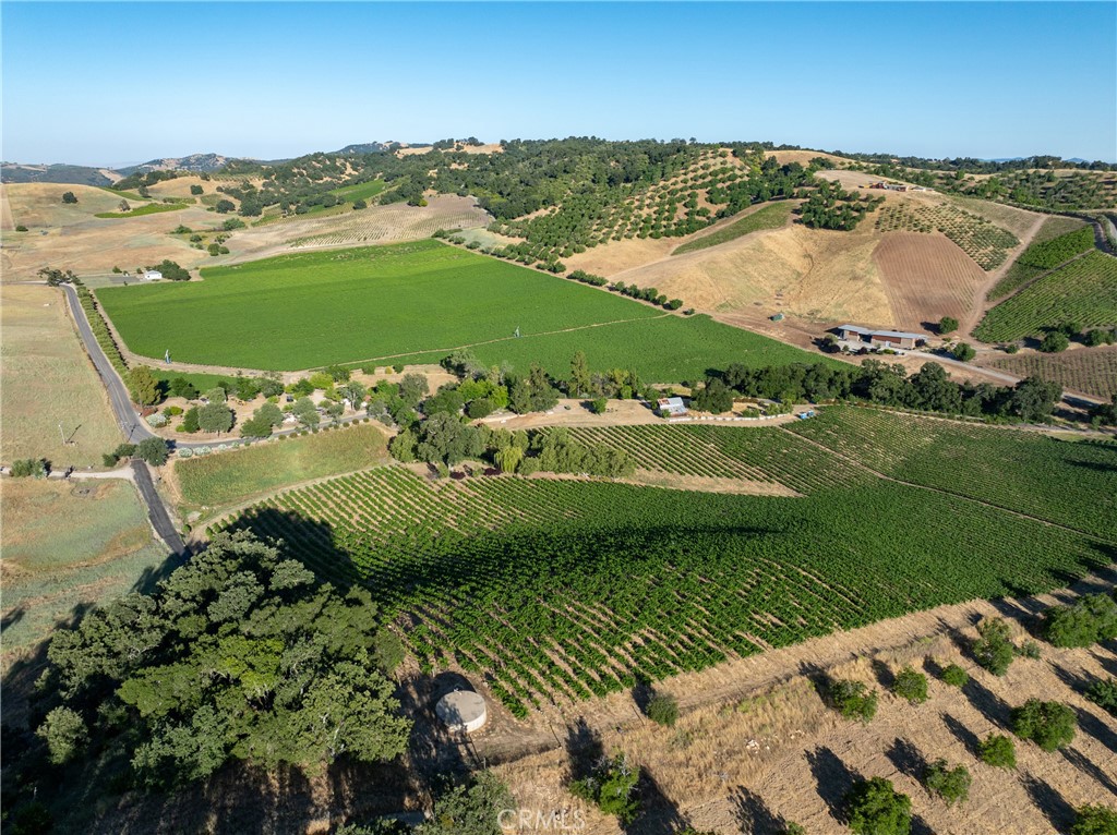 9480 Chimney Rock Rd, Paso Robles, CA 93446