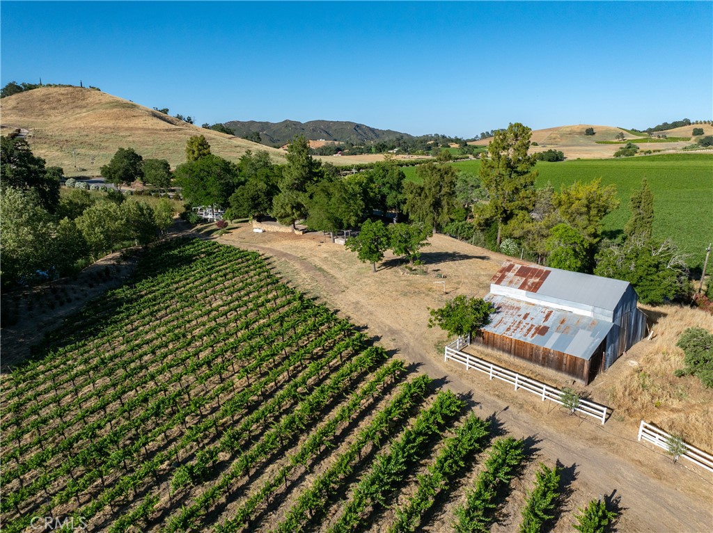 9480 Chimney Rock Rd, Paso Robles, CA 93446