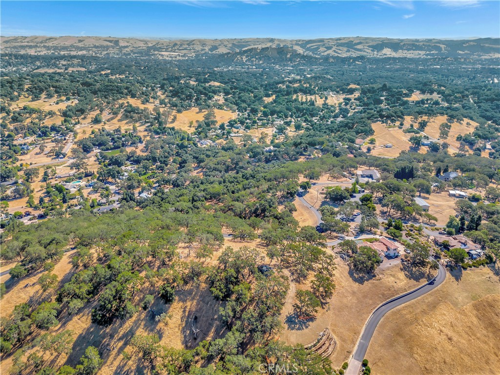 6452 Alta Pradera Ln, Atascadero, CA 93422