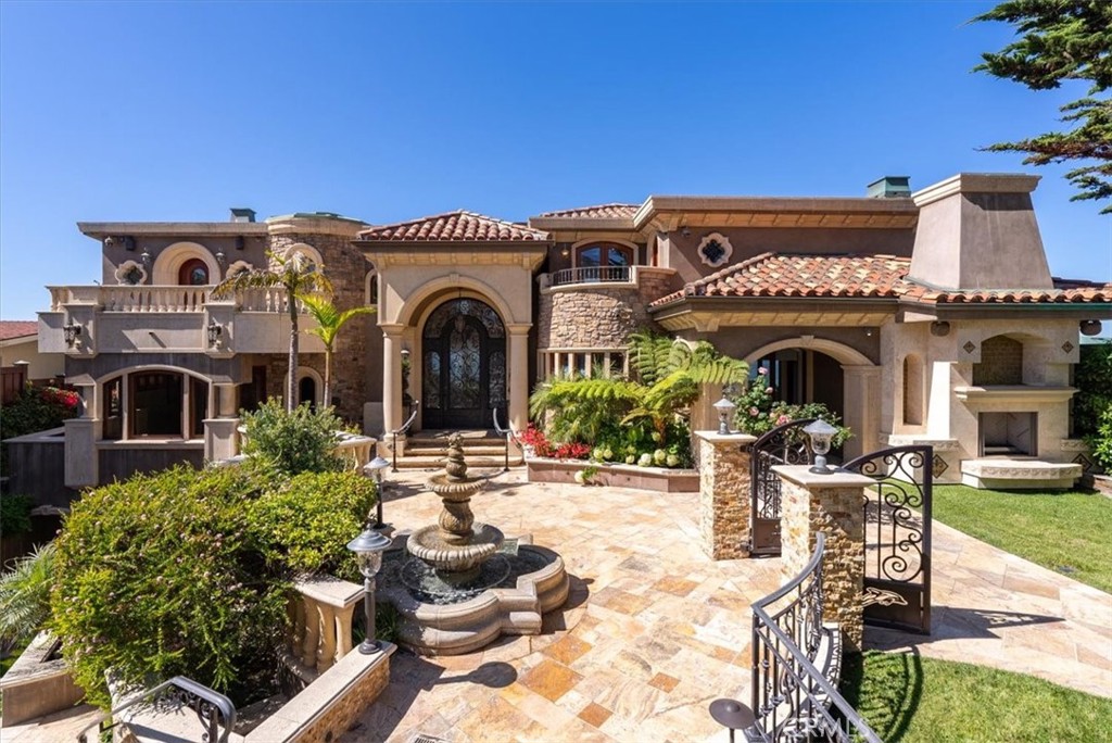 502 Pacific Ave, Cayucos, CA 93430