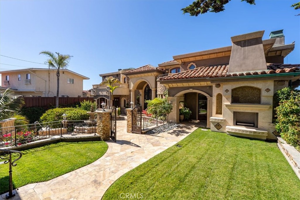 502 Pacific Ave, Cayucos, CA 93430