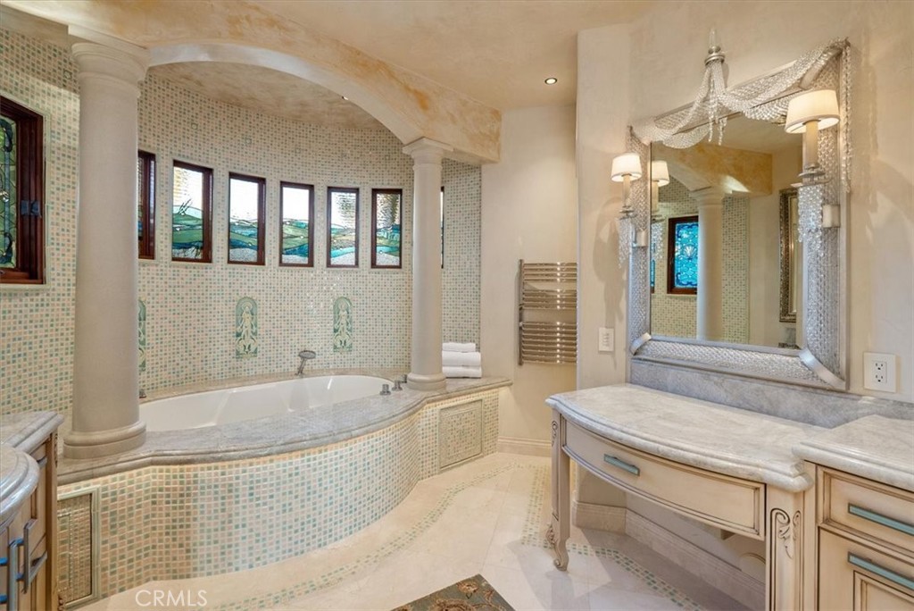 502 Pacific Ave, Cayucos, CA 93430