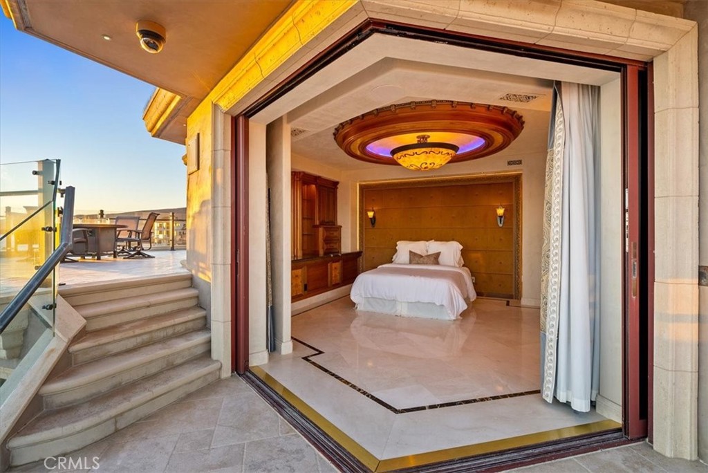 502 Pacific Ave, Cayucos, CA 93430