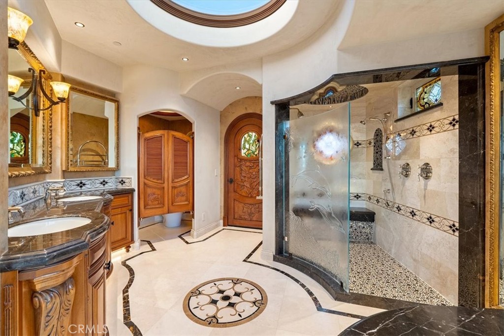 502 Pacific Ave, Cayucos, CA 93430