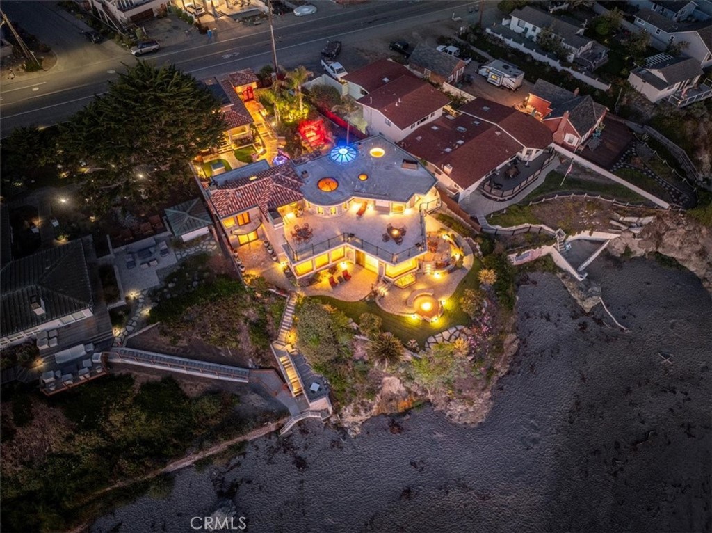 502 Pacific Ave, Cayucos, CA 93430