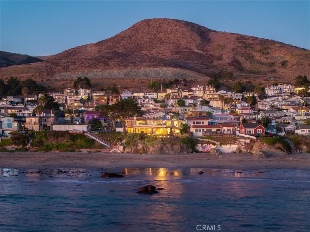 502 Pacific Ave, Cayucos, CA 93430