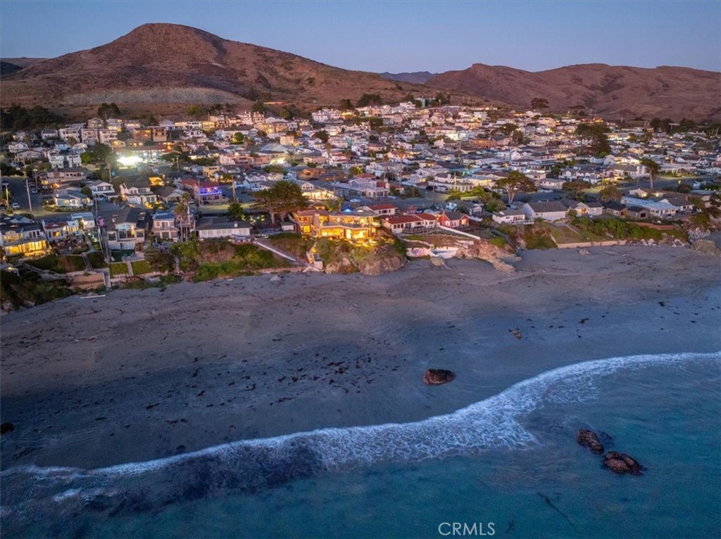 502 Pacific Ave, Cayucos, CA 93430