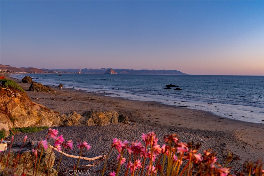 502 Pacific Ave, Cayucos, CA 93430