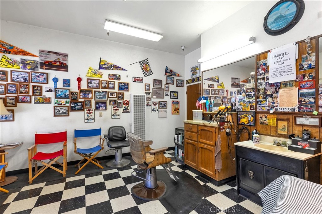 2380 Main St, Cambria, CA 93428