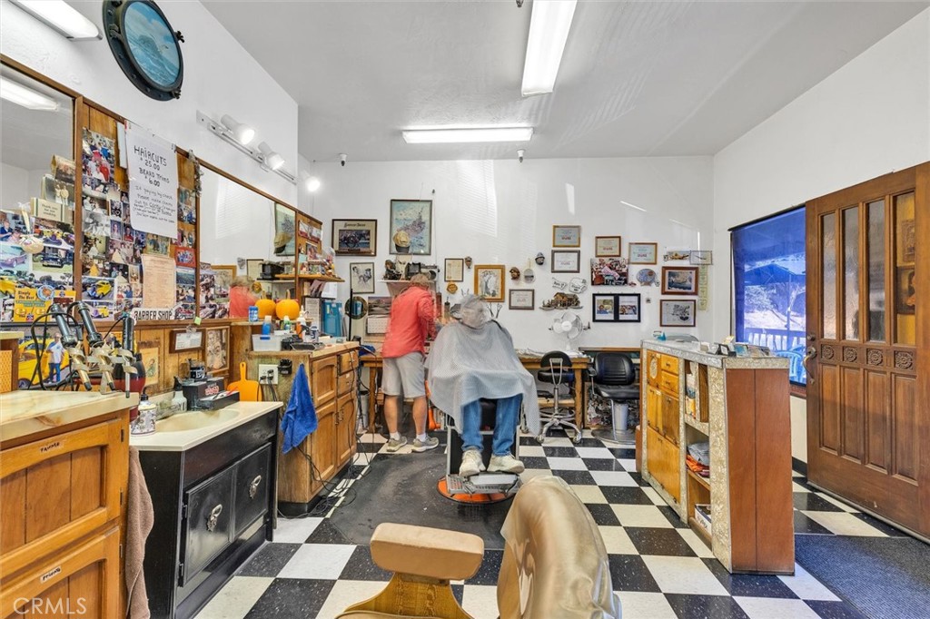 2380 Main St, Cambria, CA 93428