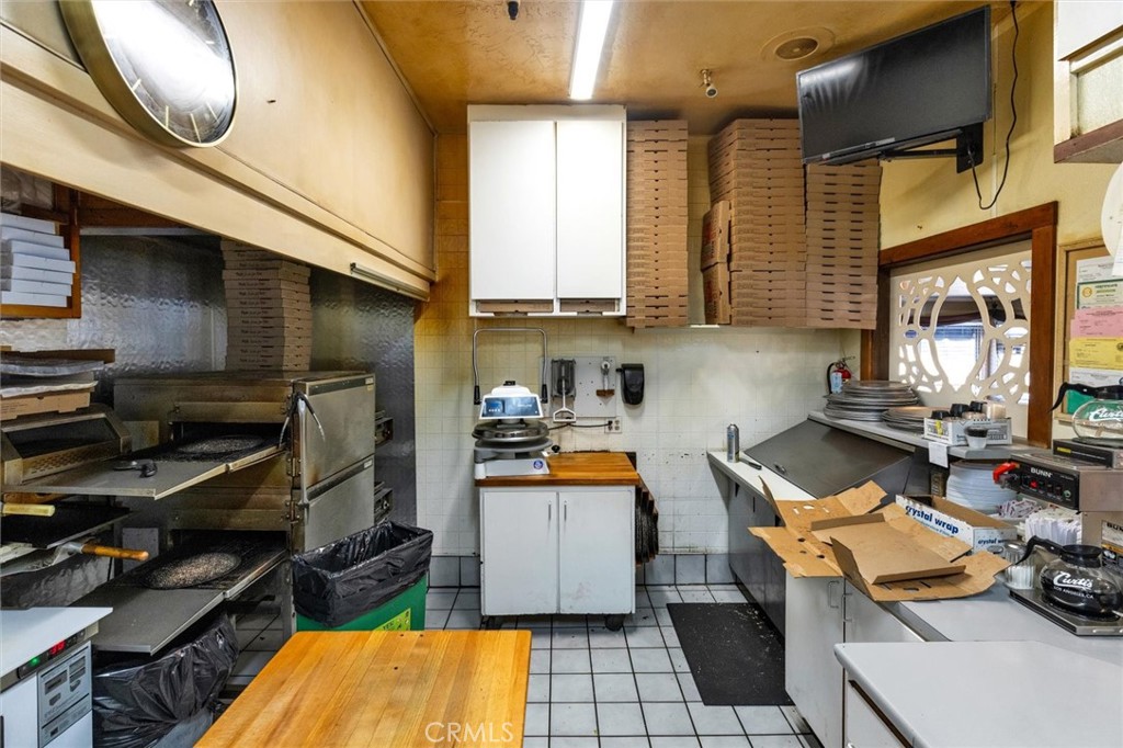 2380 Main St, Cambria, CA 93428