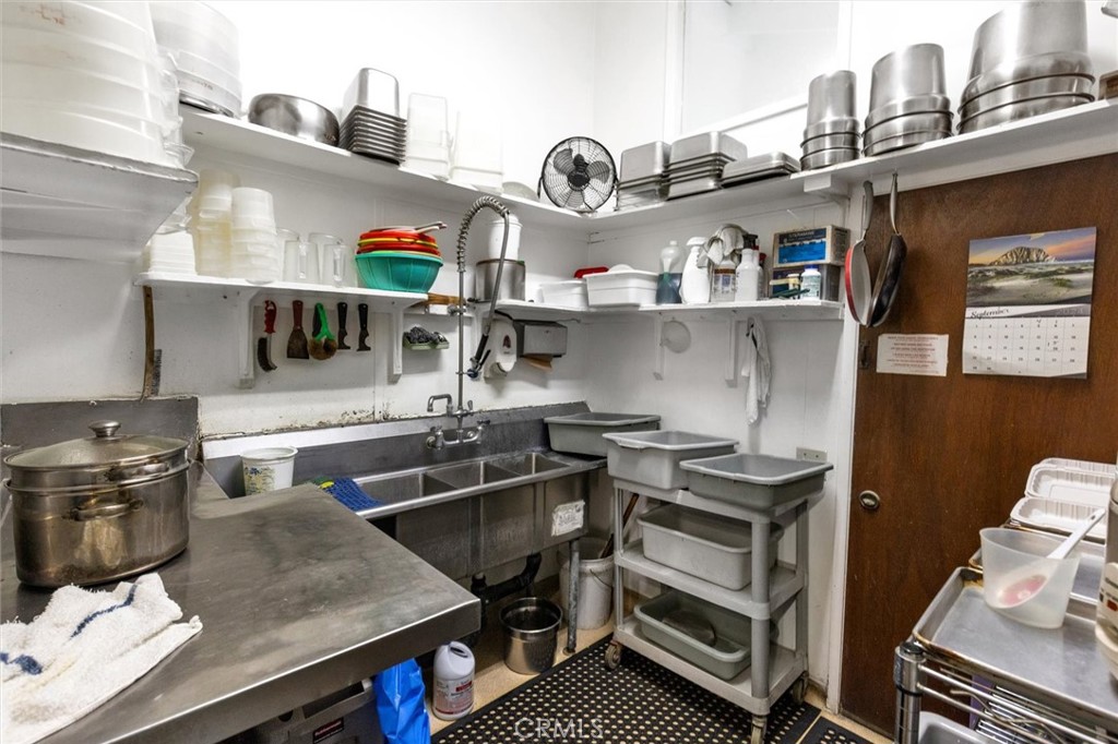 2380 Main St, Cambria, CA 93428