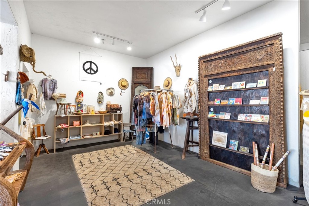 2380 Main St, Cambria, CA 93428